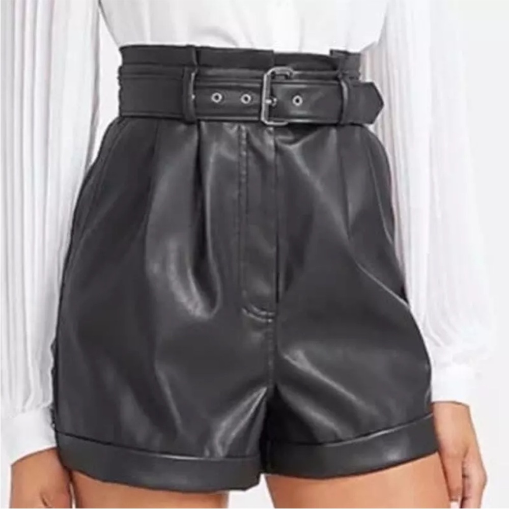 Express Extreme High Rise Faux Leather Belted Shorts Black Size 6